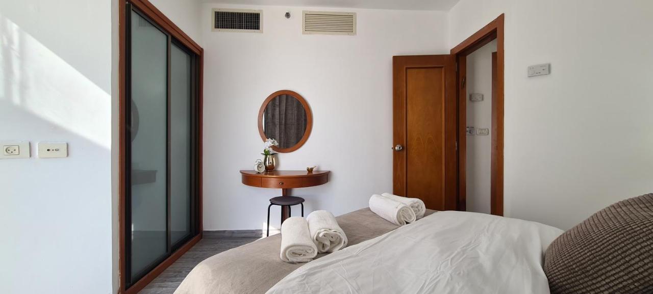 Go To Apartments In Leonardo Бат-Ям Экстерьер фото