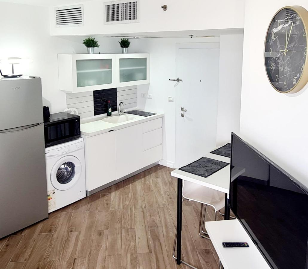 Go To Apartments In Leonardo Бат-Ям Экстерьер фото