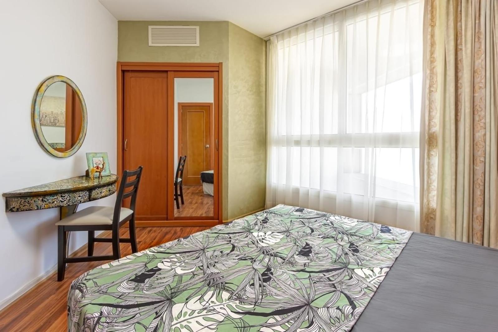 Go To Apartments In Leonardo Бат-Ям Номер фото