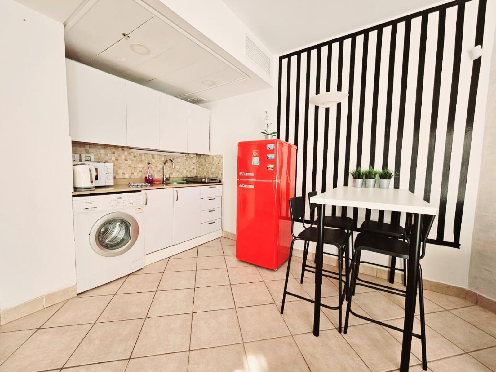 Go To Apartments In Leonardo Бат-Ям Экстерьер фото