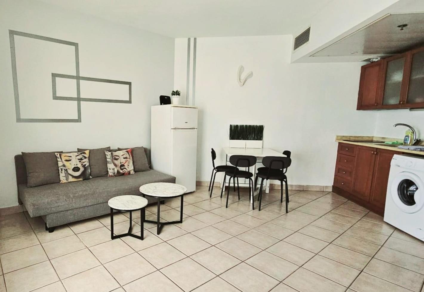 Go To Apartments In Leonardo Бат-Ям Экстерьер фото